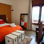 Ra Paraiso Bed & Breakfast Lisbon