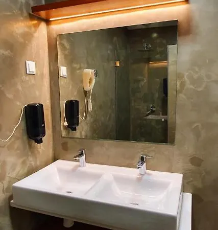 Ra Paraiso Nocleg ze śniadaniem